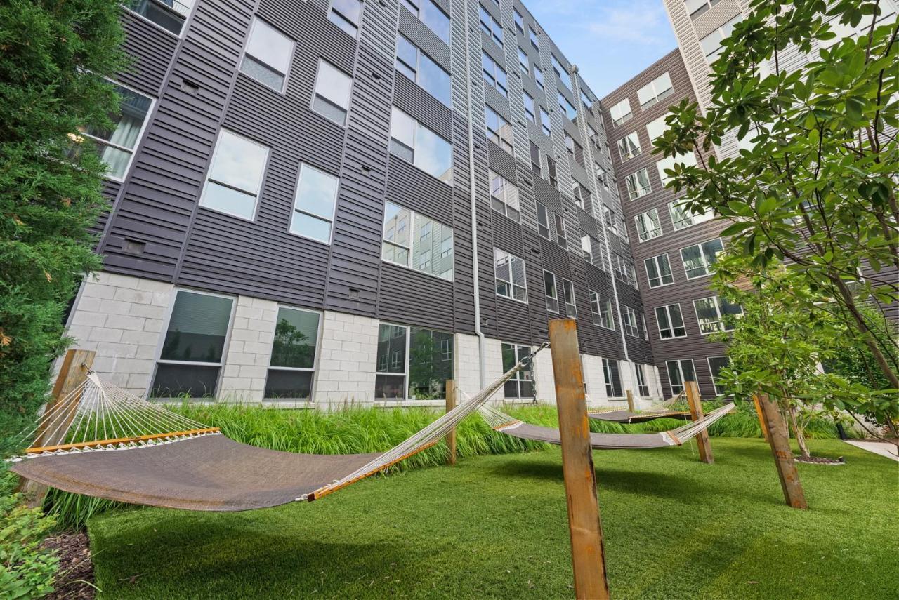 Appartement The Edge On 4Th By Airriva à Louisville-Jefferson County Extérieur photo