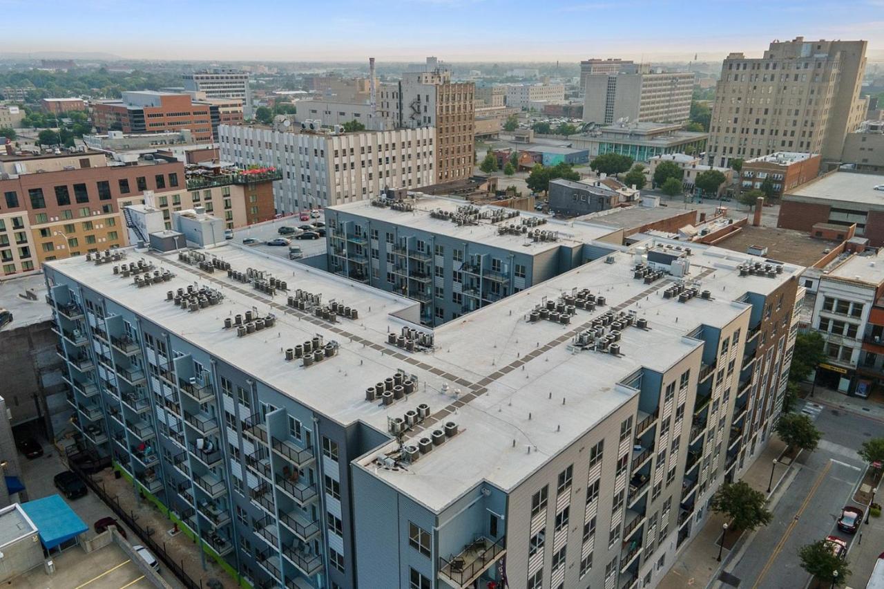 Appartement The Edge On 4Th By Airriva à Louisville-Jefferson County Extérieur photo