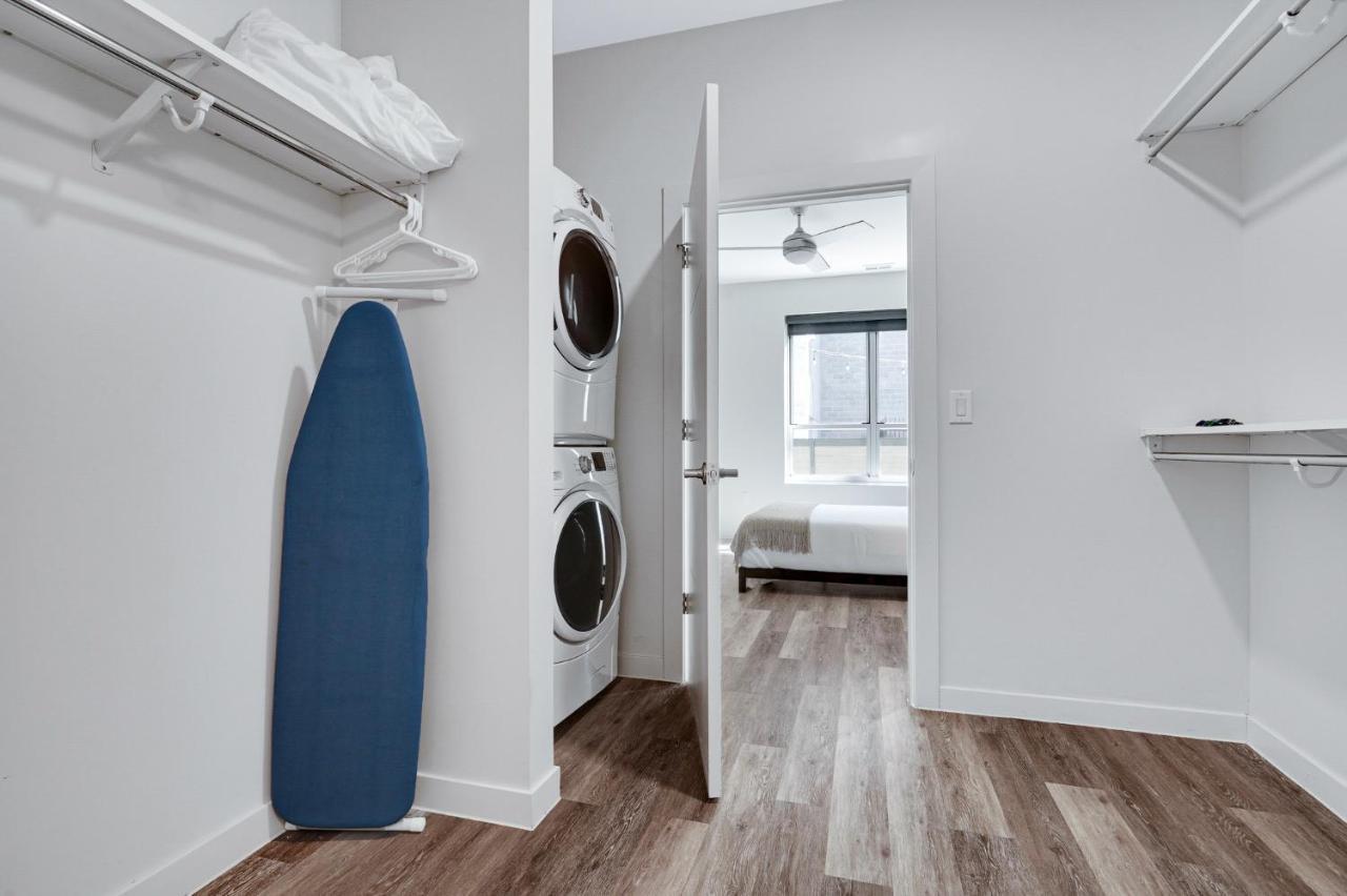 Appartement The Edge On 4Th By Airriva à Louisville-Jefferson County Extérieur photo